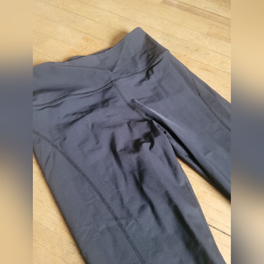 Spiritual Gangster High Waisted Black Leggings, Size‎ Medium - Picture 3 of 5